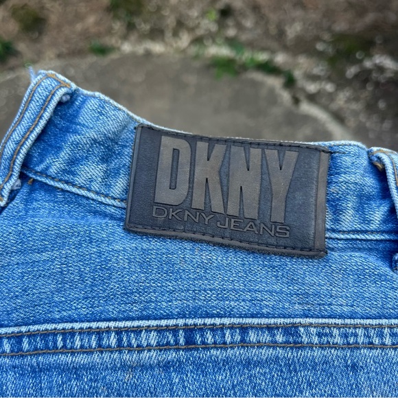 Vintage DKNY High Waisted Denim Jeans - Picture 6 of 6